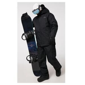NEW Oakley Cedar Ridge 4.0 BZI Ski Snow Jacket in Blackout Size XS